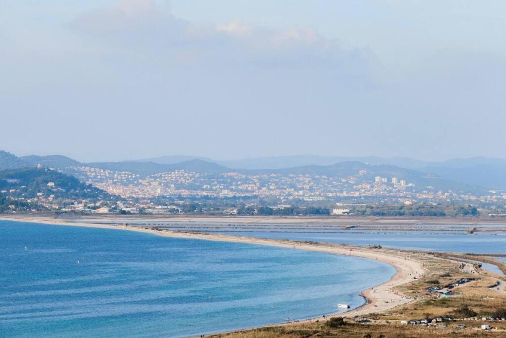 Le Cocon Hyerois Apartment Hyeres Bagian luar foto